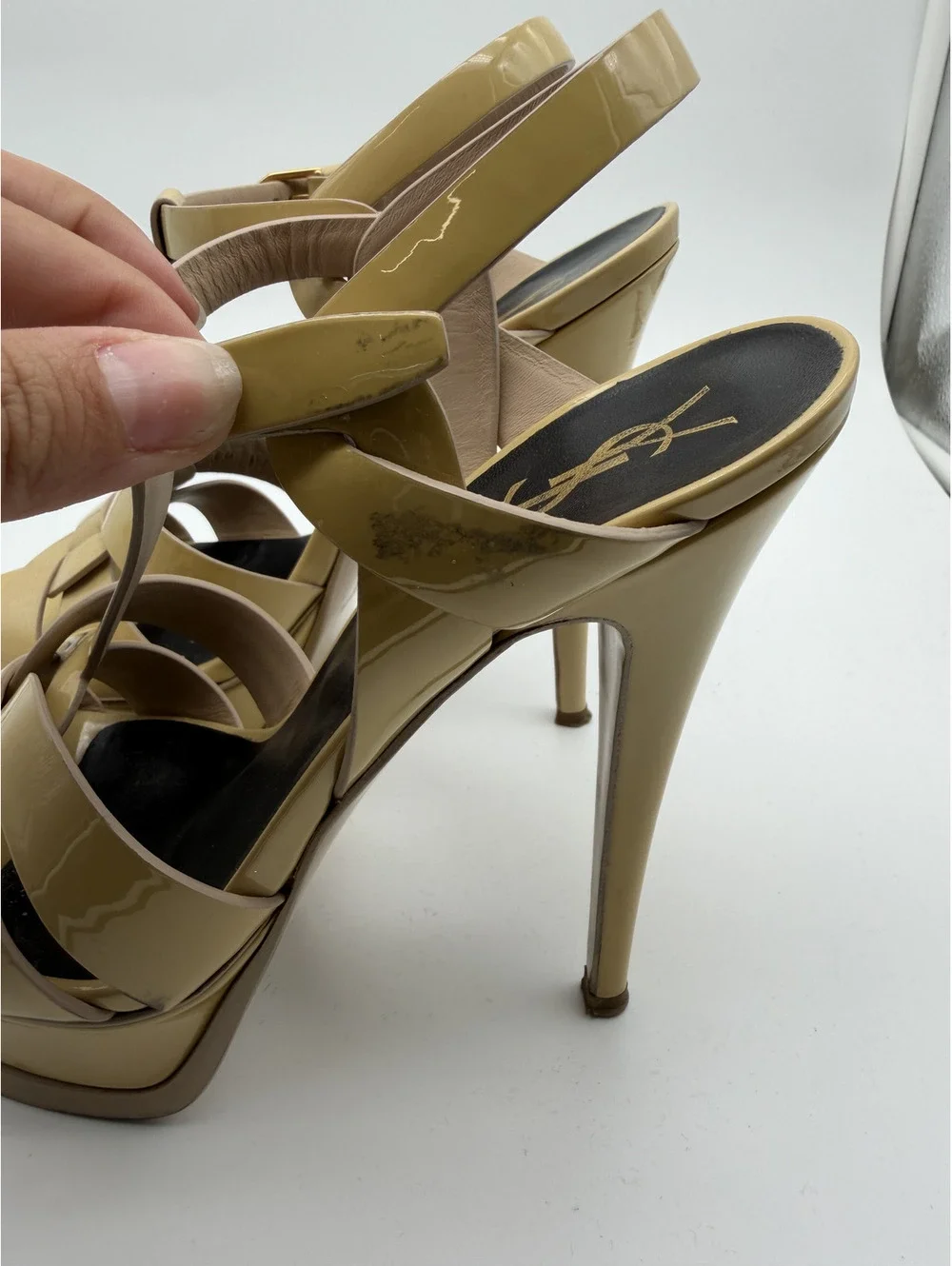 Saint Laurent these saint